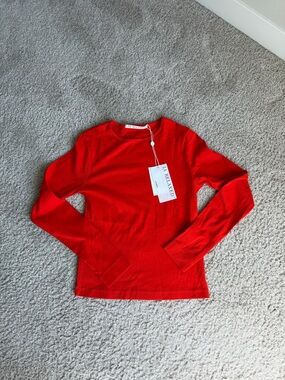 New With Tags LA Relaxed 100% certified cotton Bright Red Long Sleeve top med